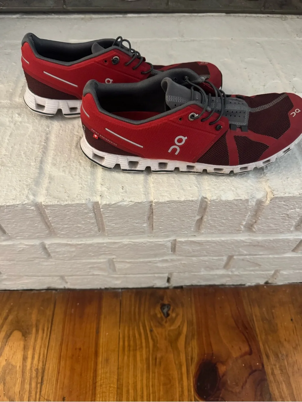On Running Men's Red and Gray Athletic Sneakers